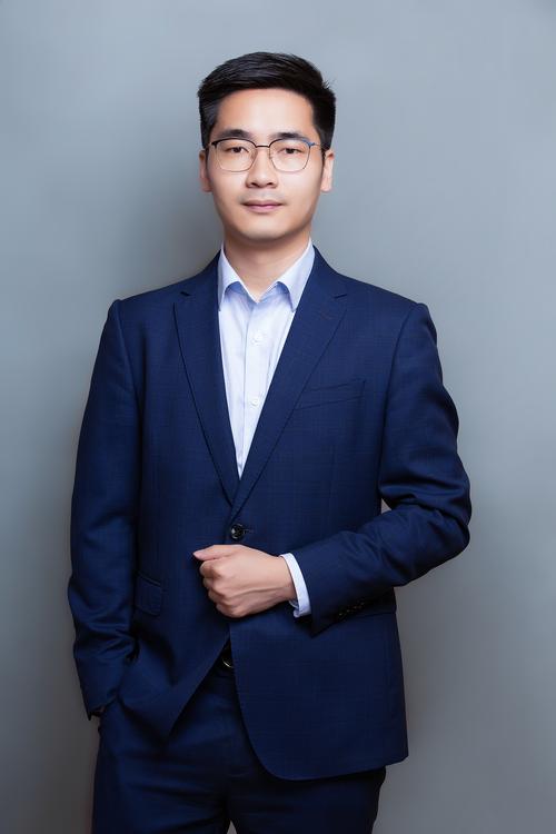 冯雅筑 灯光与音效负责人